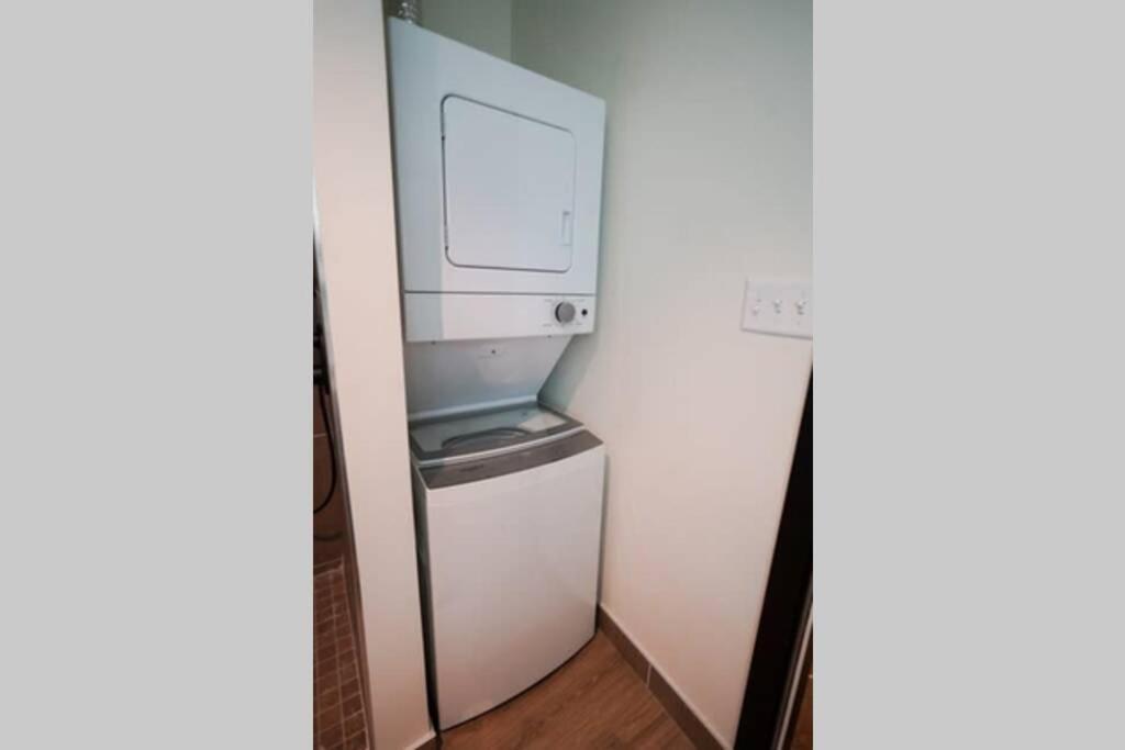 3E - *Renovated* 3 Min To Hillman Cancer Center Sleeps 6 ピッツバーグ エクステリア 写真